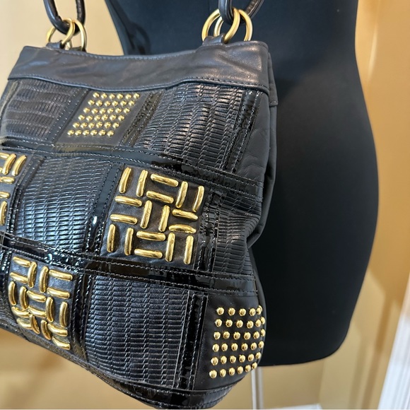 Vintage genuine leather black and gold purse - Picture 2 of 14